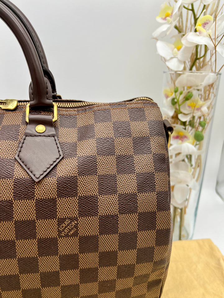 LOUIS VUITTON BANDOULIERE 35 DAMIER EBENE