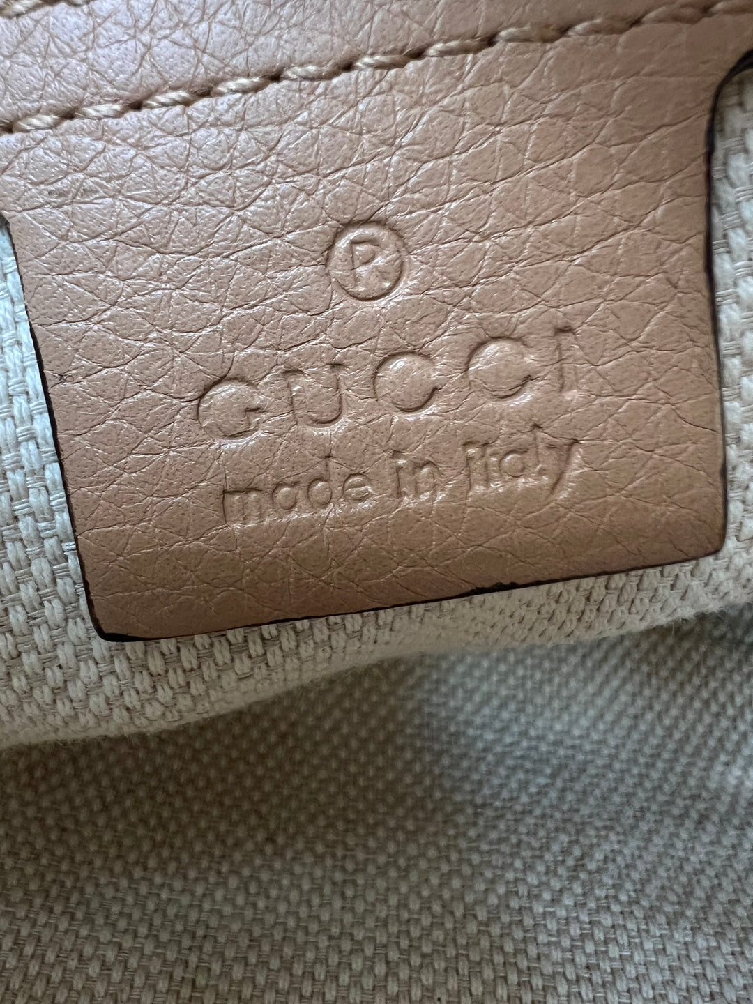 GUCCI SOHO HOBO CHAIN BAG CANVAS