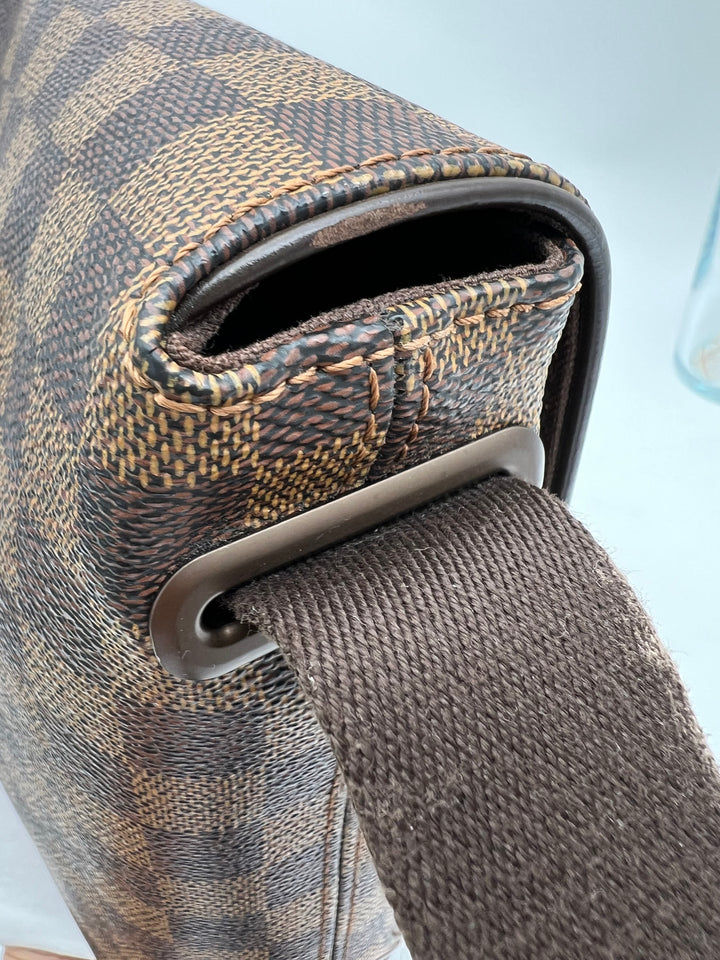 LOUIS VUITTON DISTRICT PM DAMEIR