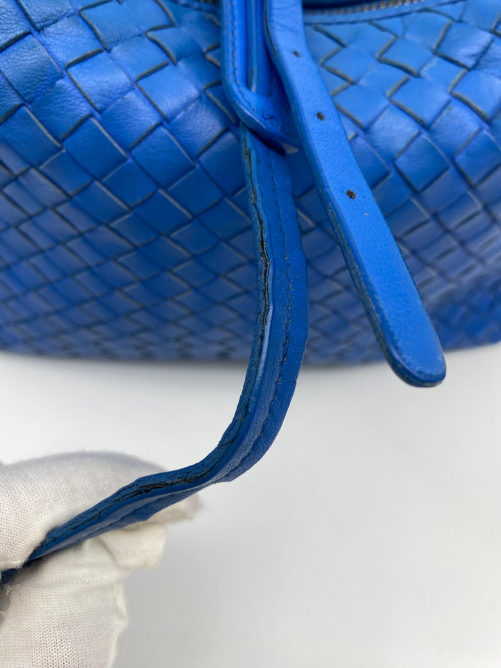 BOTTEGA BLUE LEATHER SLING