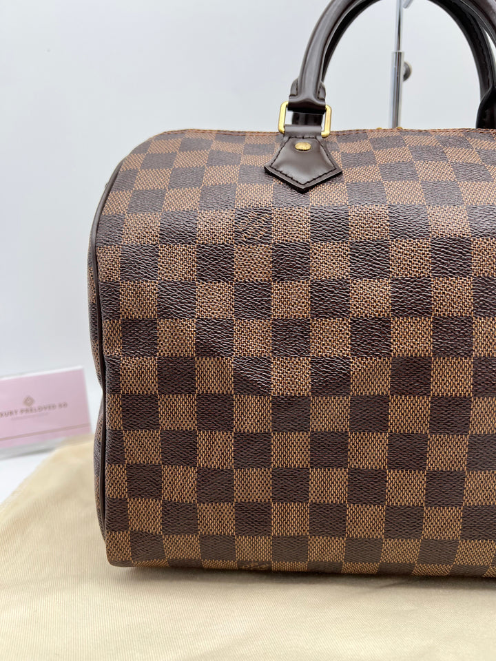 LOUIS VUITTON BANDOULIERE 30 DAMIER EBENE