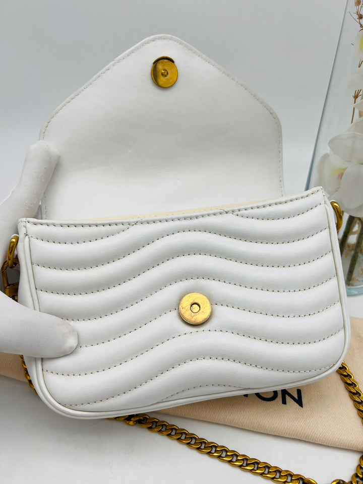 LOUIS VUITTON NEW WAVE MULTI POCHETTE