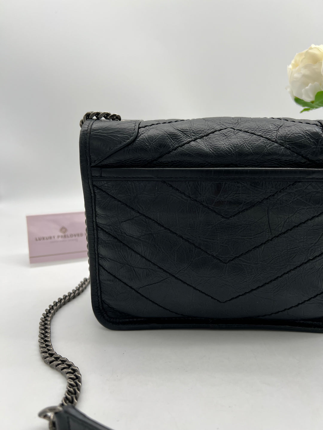 YVES STAINT LAURENT NIKKI CHAIN SHOULDER BAG