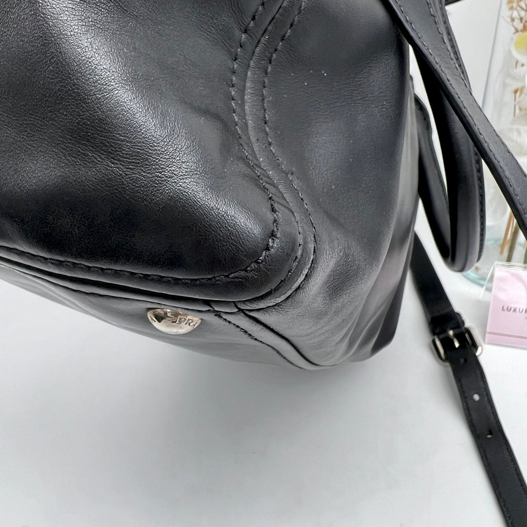 PRADA SOFT CALF BLACK LEATHER 2 WAY BAG