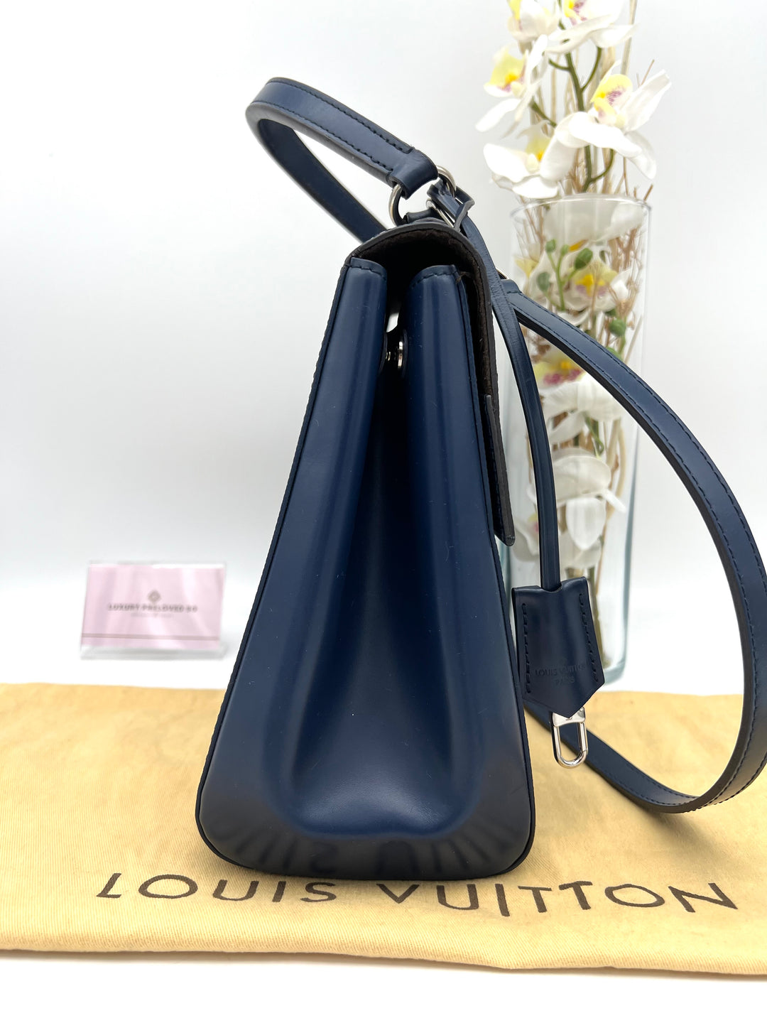 LOUIS VUITTON CLUNY EPI 2 WAY