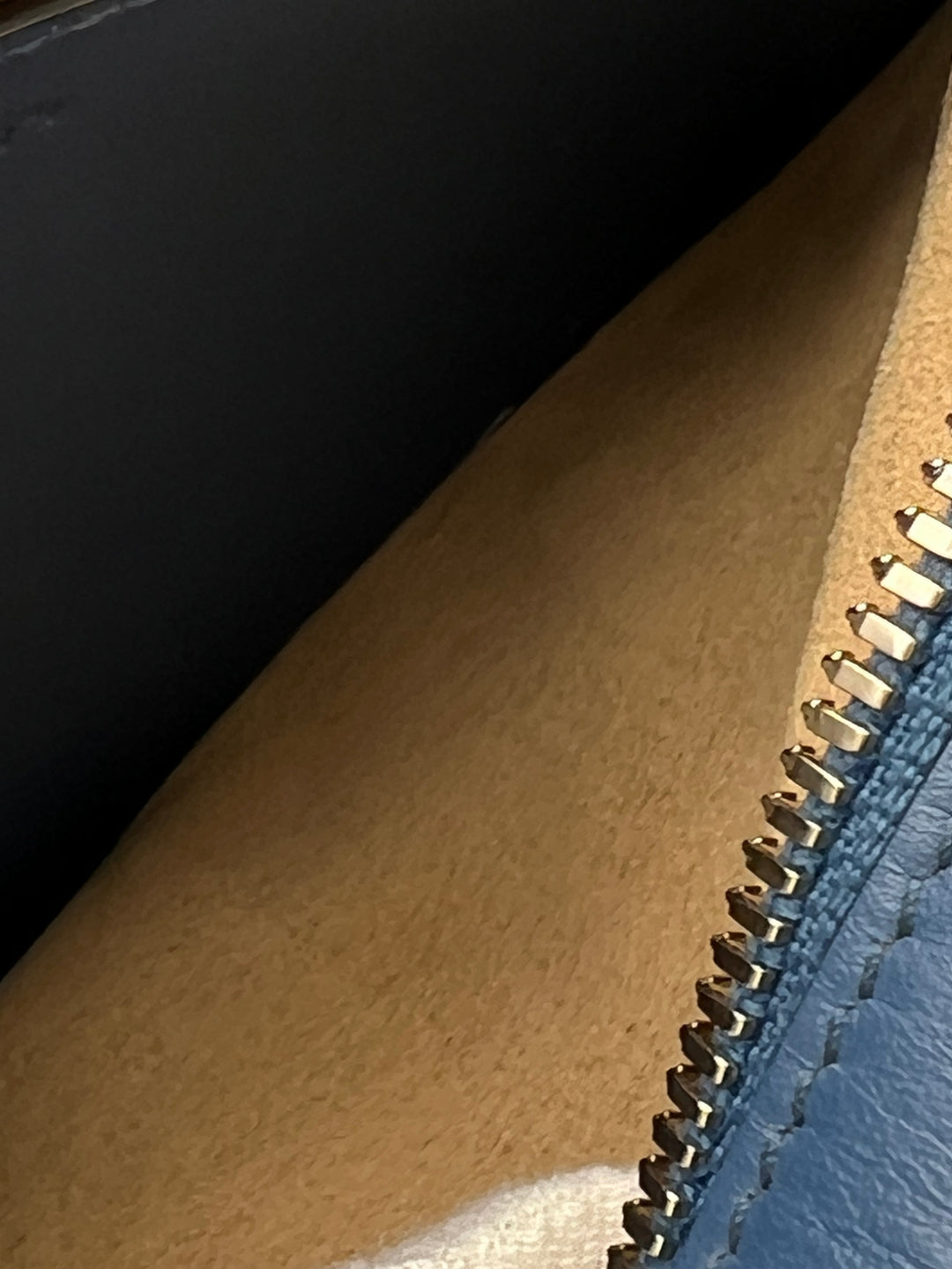 GUCCI MARMONT MATELESSE ARIA SMALL QUILTED