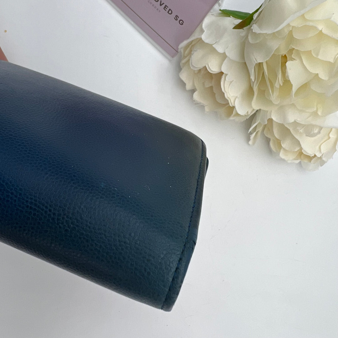 CHANEL BI FOLD CAVAIR NO 16 WALLET