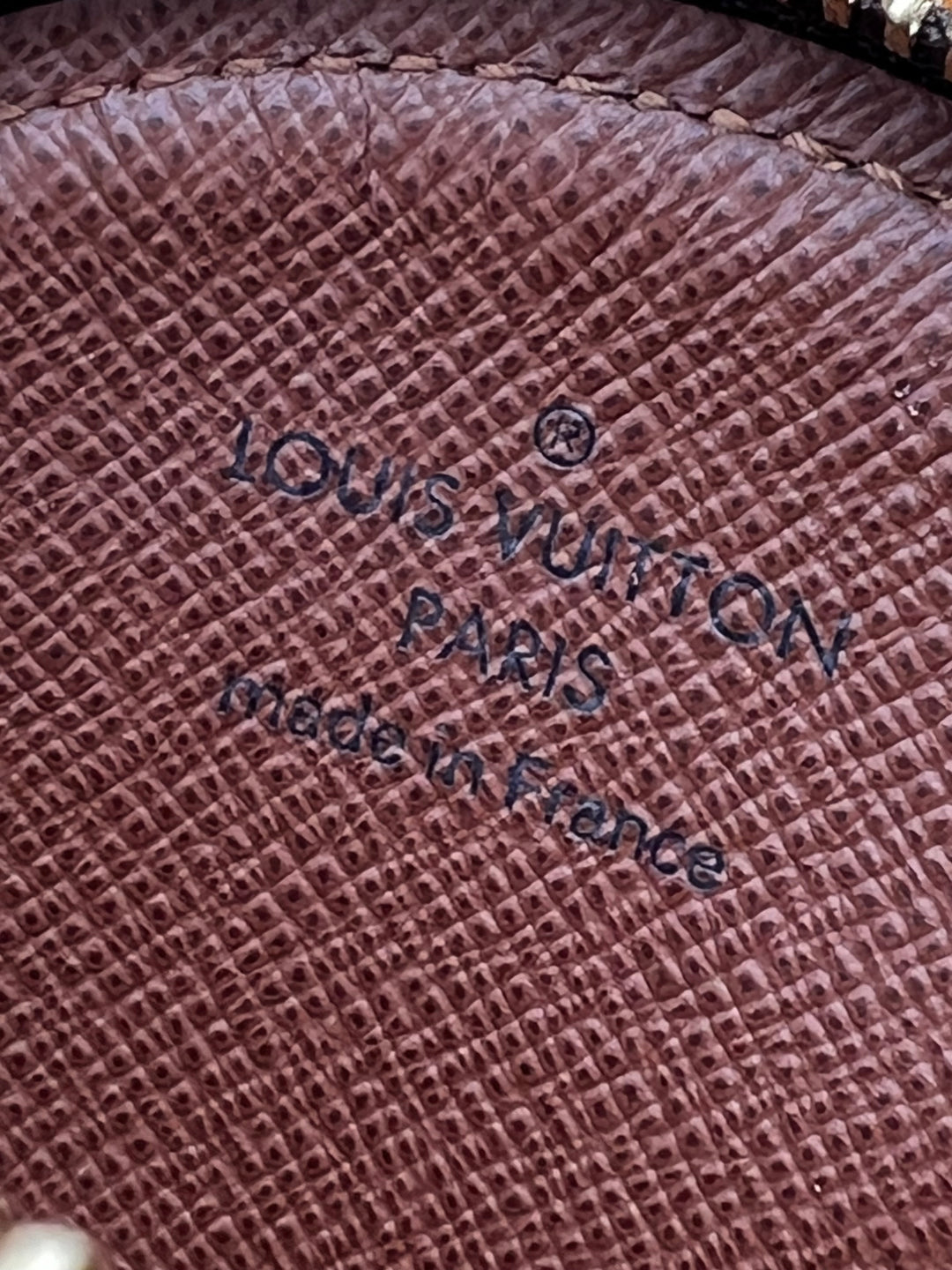 LOUIS VUITTON ROUND COIN PURSE MONOGRAM