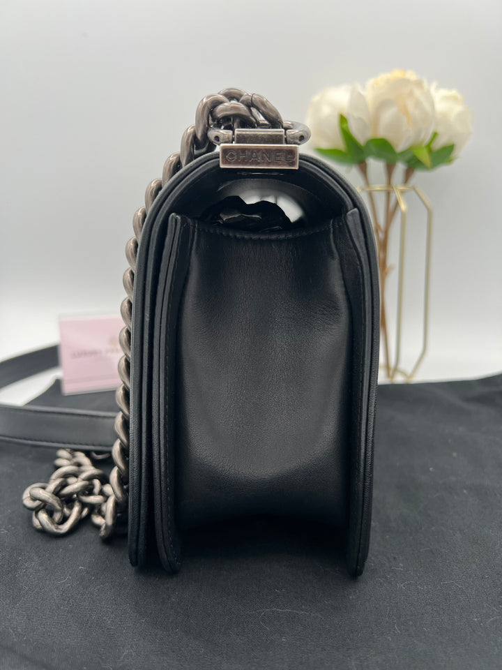 CHANEL LAMBSKIN OLD MEDIUM BOY