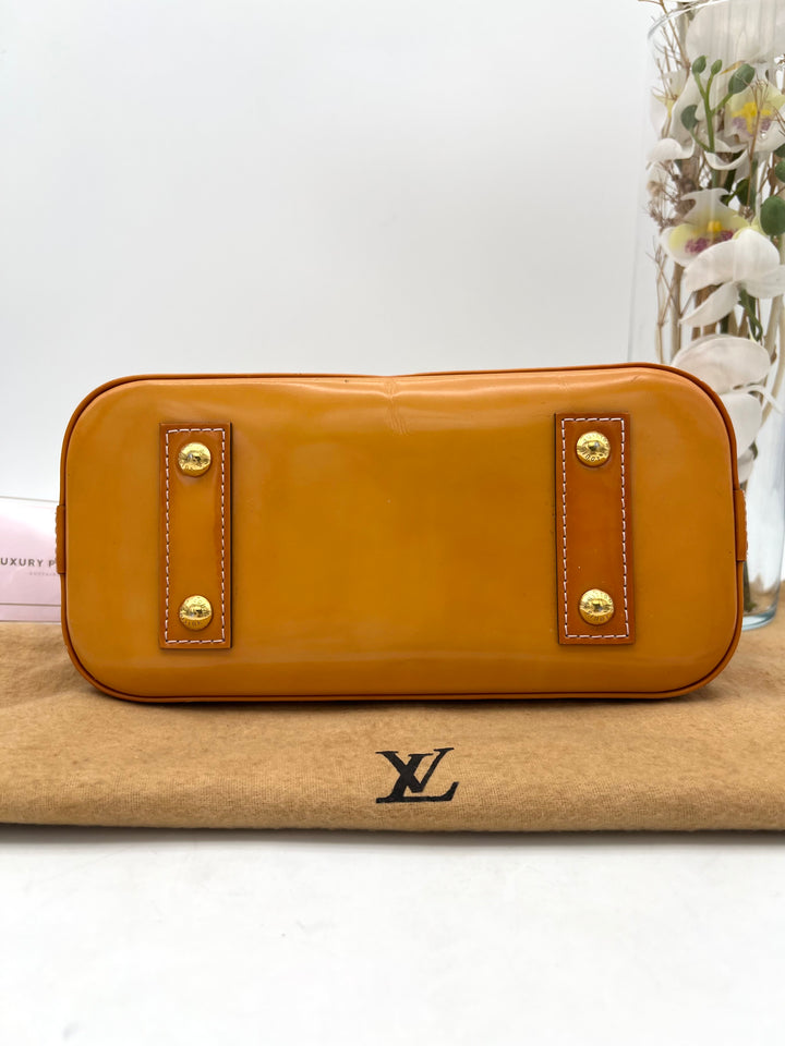 LOUIS VUITTON ALMA BB VERNIS
