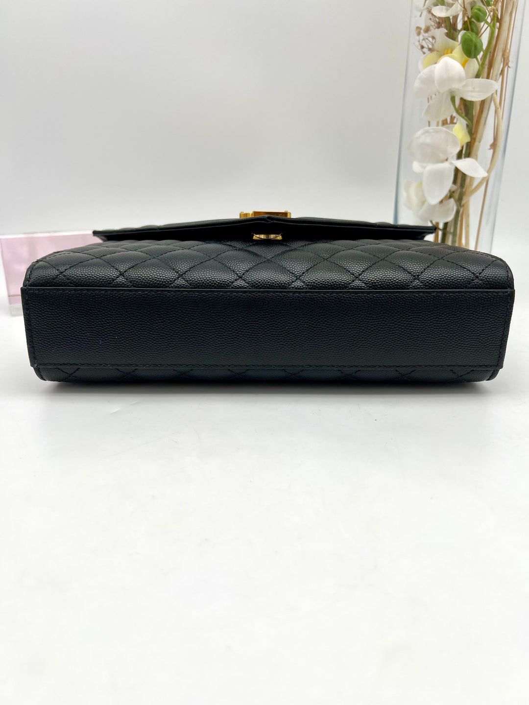 YVES SAINT LAURENT MEDIUM ENVELOPE LEATHER GHW