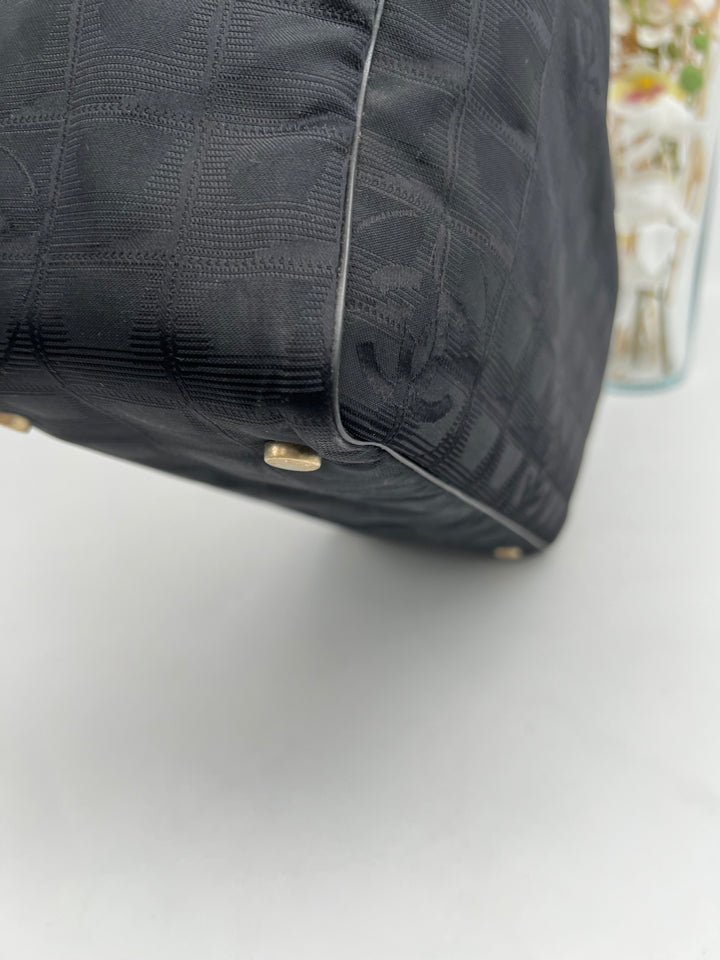 CHANEL TRAVELINE TOTE BAG