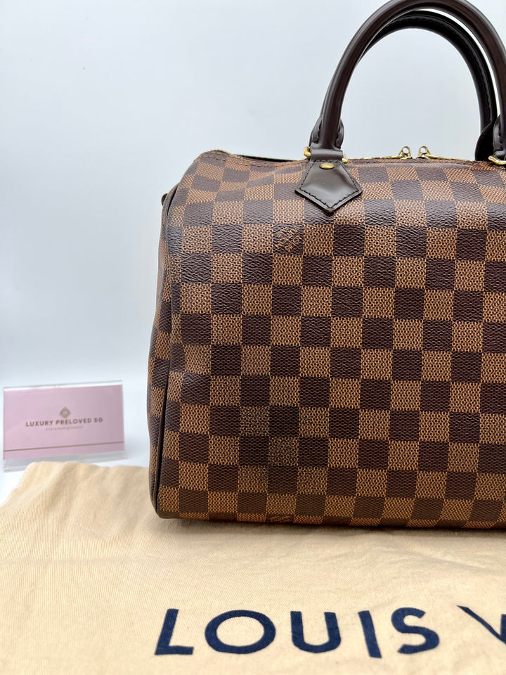 LOUIS VUITTON BANDOULIERE 30 DAMIER EBENE