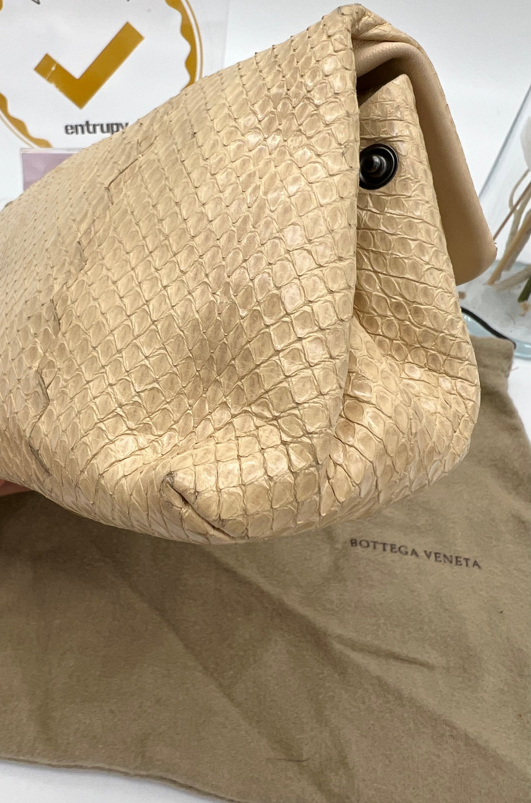 BOTTEGA POUCH