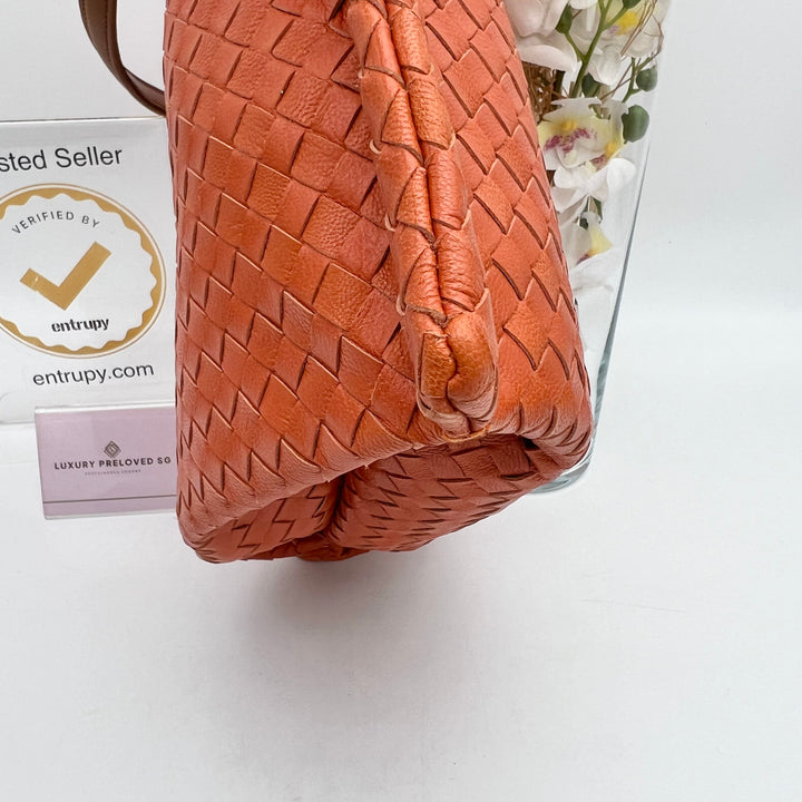 BOTTEGA VENETA ORANGE ONE SHOULDER BAG