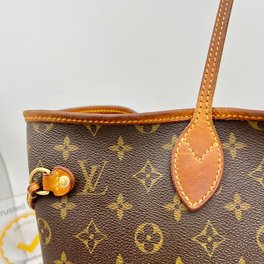 LOUIS VUITTON GM MONOGRAM