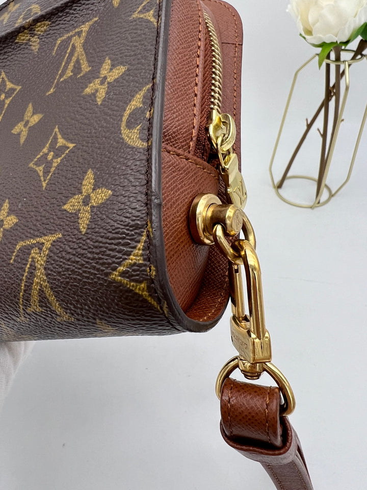 LOUIS VUITTON MONOGRAM ORSAY CLUTCH