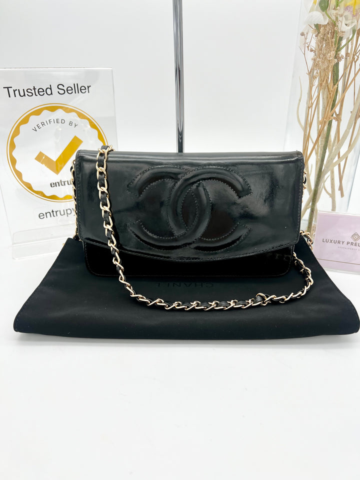 CHANEL VINTAGE TIMELESS CLUTCH PATENT