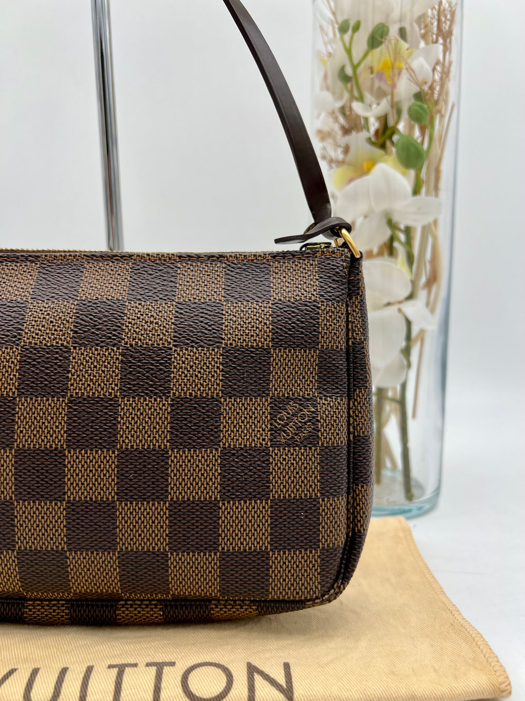 LOUIS VUITTON POCHETTE ACCESSORIES DAMIER