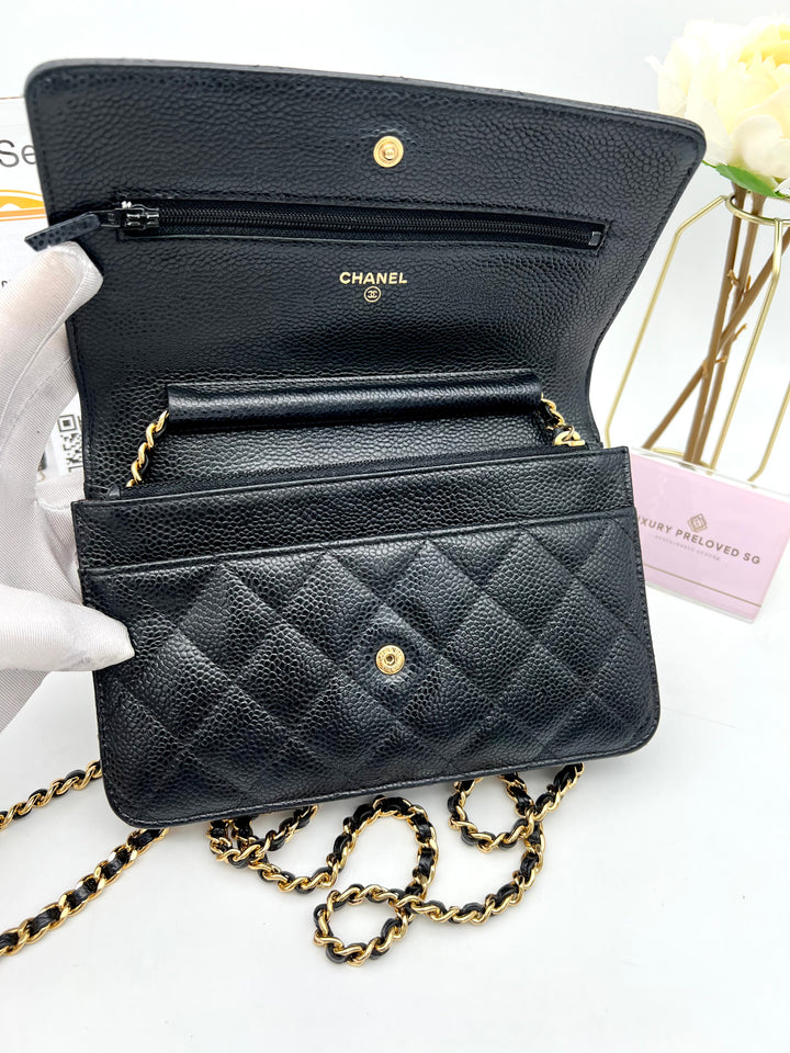 CHANEL CAVIAR WALLET ON CHAIN