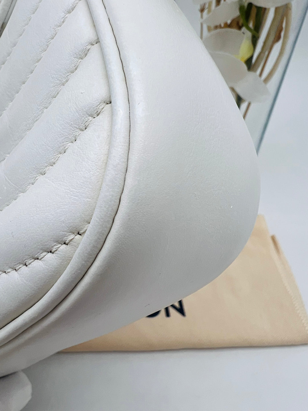 LOUIS VUITTON NEW WAVE MULTI POCHETTE