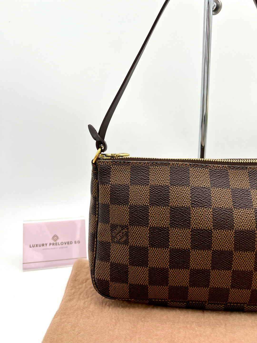 LOUIS VUITTON POCHETTE ACCESSORIES DAMIER
