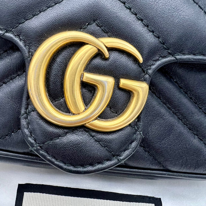 GUCCI GG MARMONT SUPER MINI METALASSE BLACK