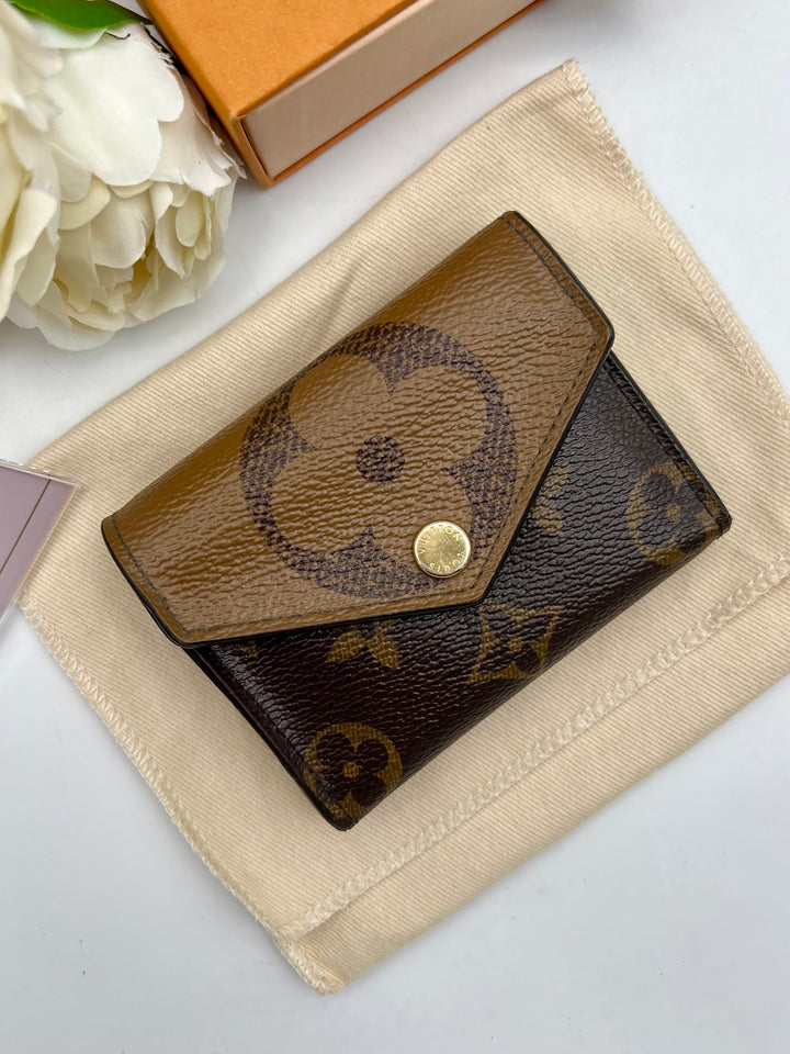 LOUIS VUITTON ZOE WALLET REVERSED