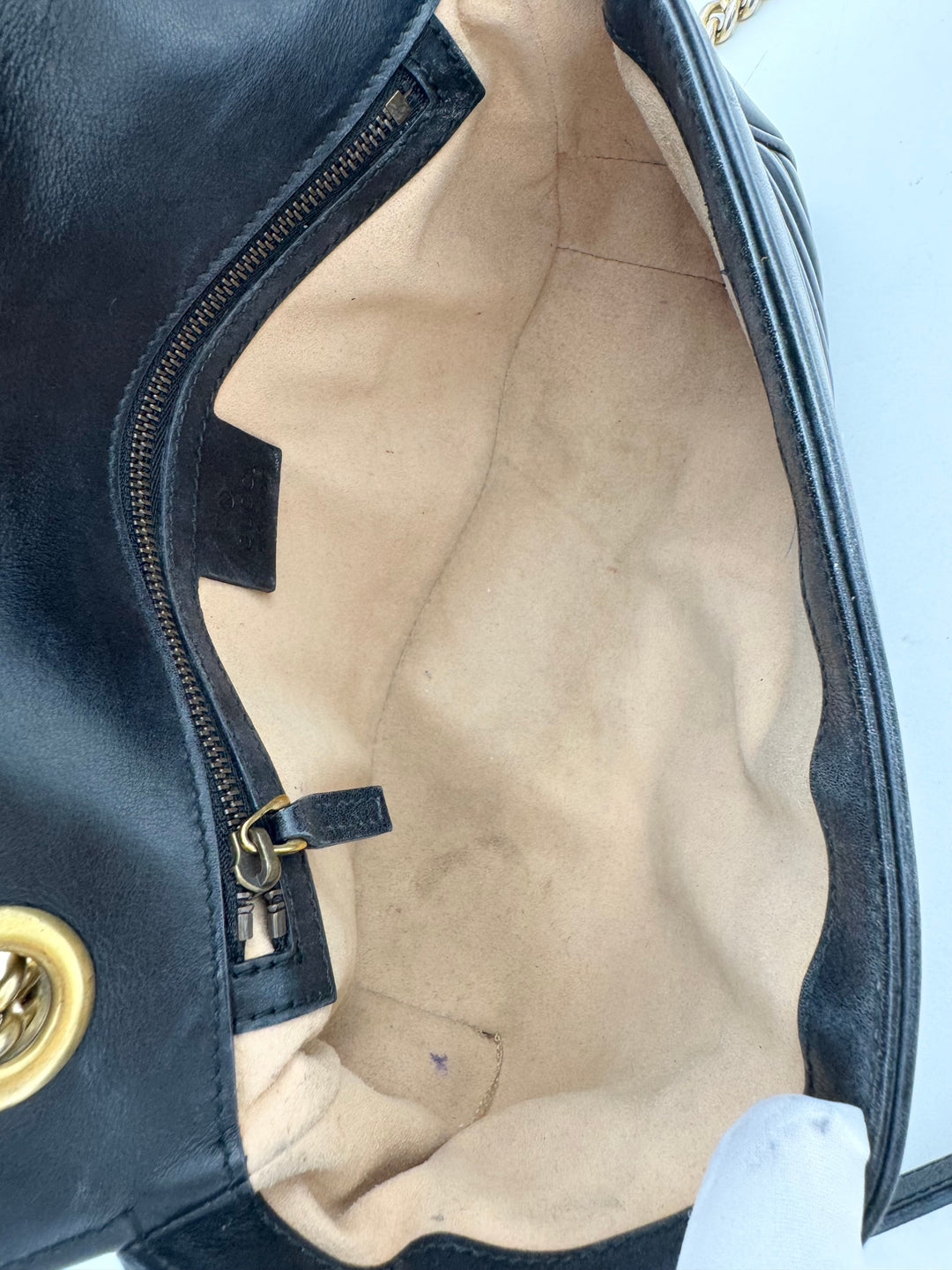 GUCCI MARMONT QUILTED GHW SHOULDER BAG