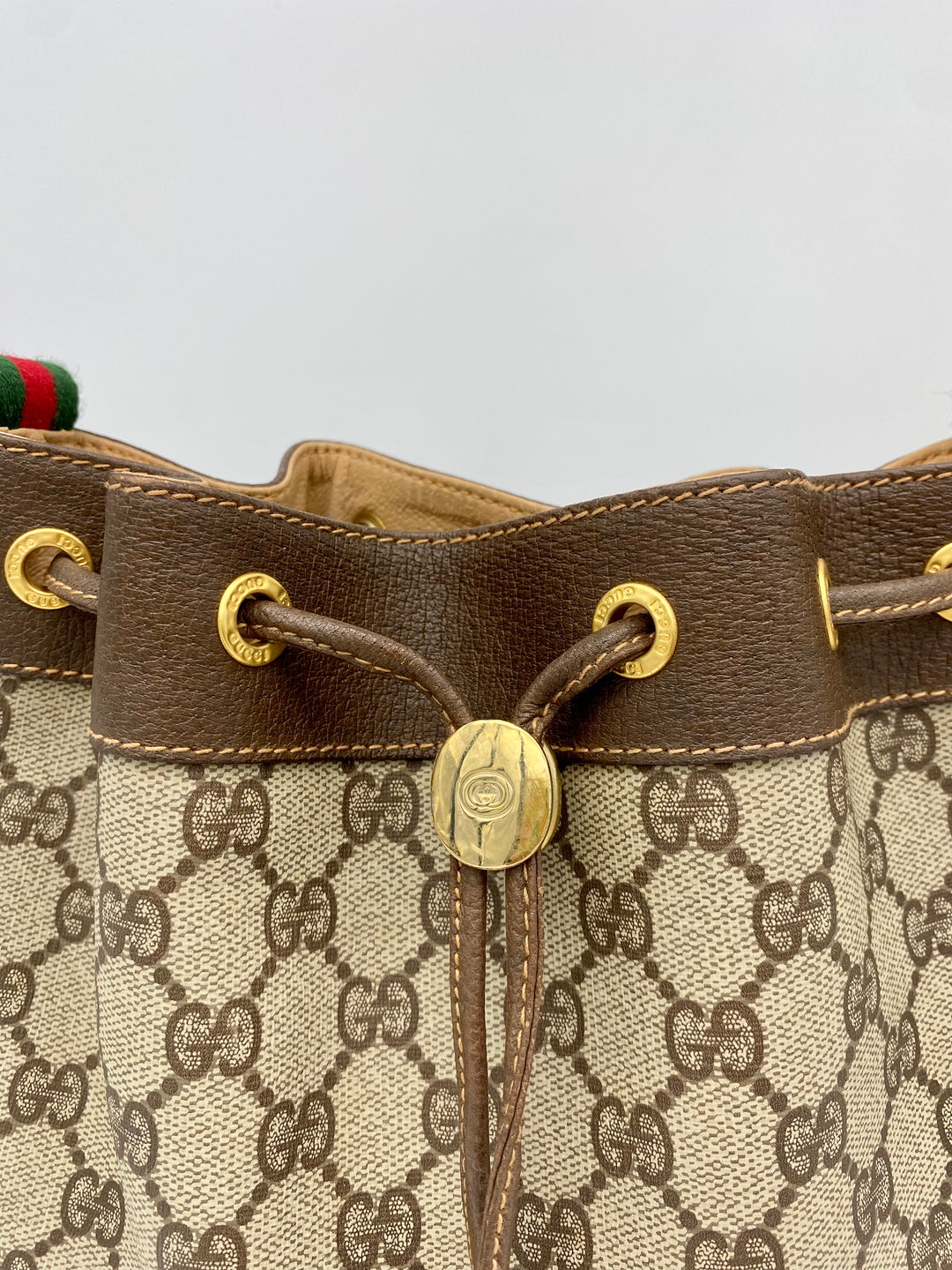 GUCCI OPHIDIA BUCKET BAG