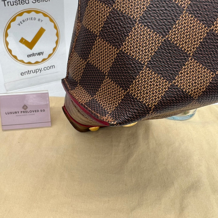 LOUIS VUITTON CAISSA DAMIER PM