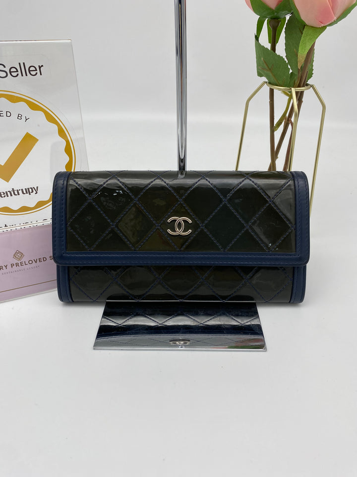 CHANEL WALLET PATENT