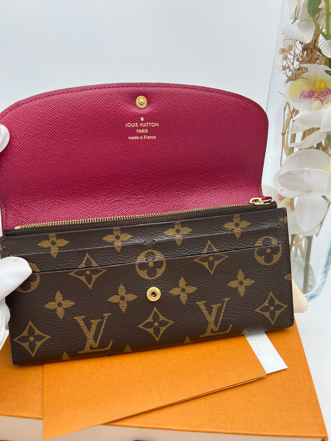LOUIS VUITTON EMILIE  WALLET