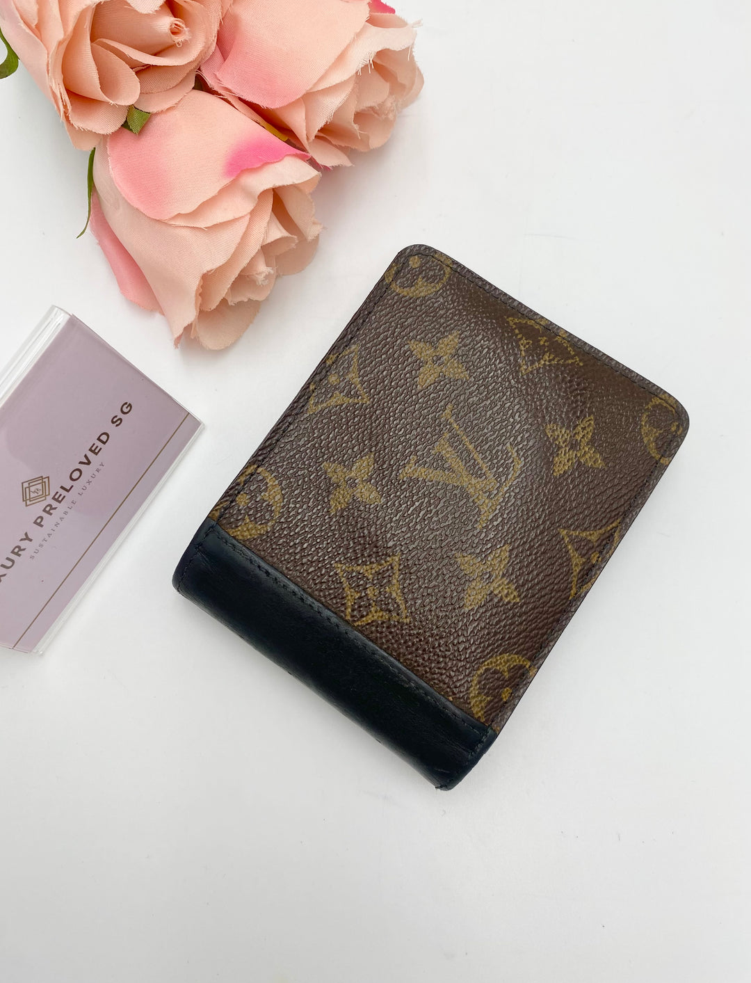 LOUIS VUITTON MONOGRAM MACASSAR WALLET