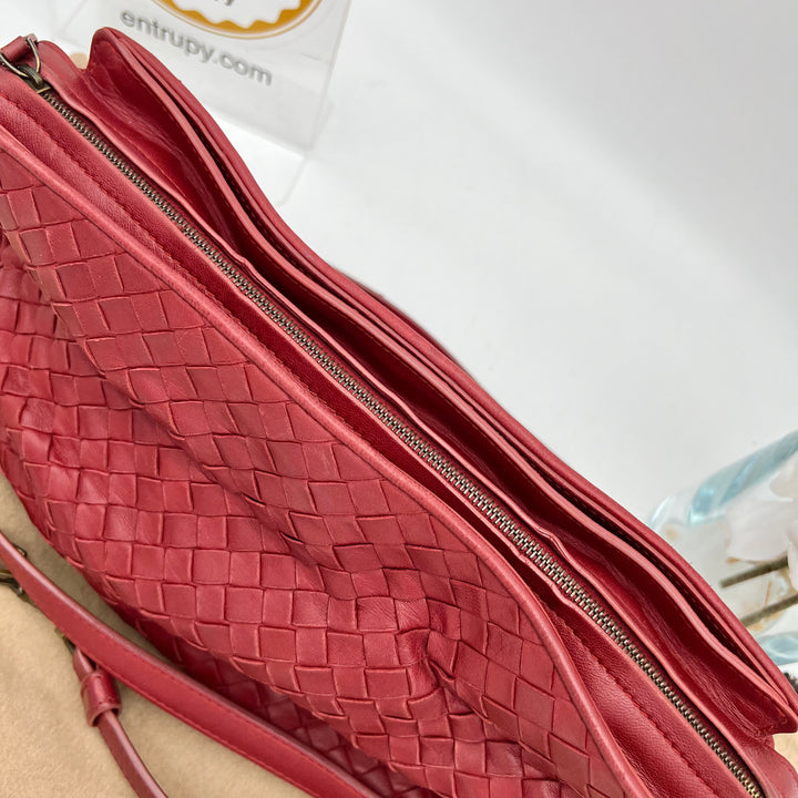 BOTTEGA VENETA INTERECCAITO SHOULDER BAG