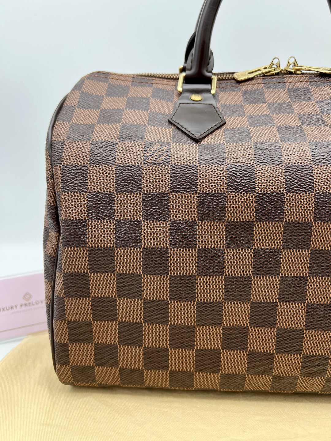 LOUIS VUITTON BANDOULIERE 30 DAMIER EBENE