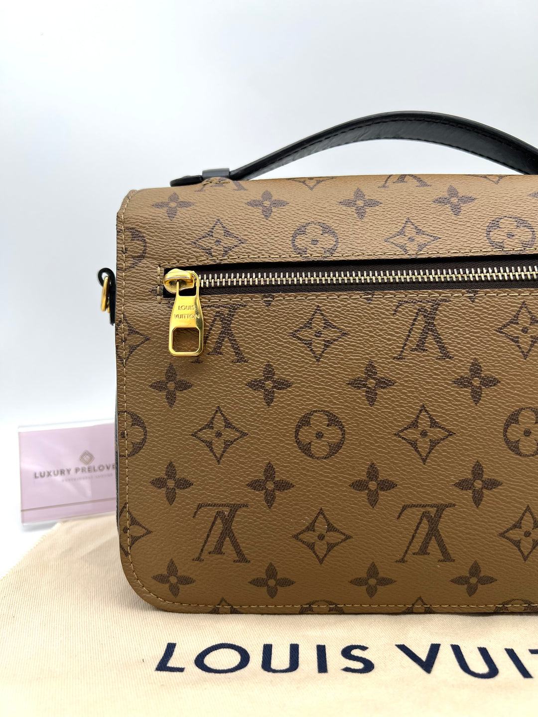 LOUIS VUITTON POCHETTE METIS MONOGRAM REVERSED