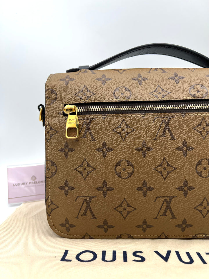 LOUIS VUITTON POCHETTE METIS MONOGRAM REVERSED