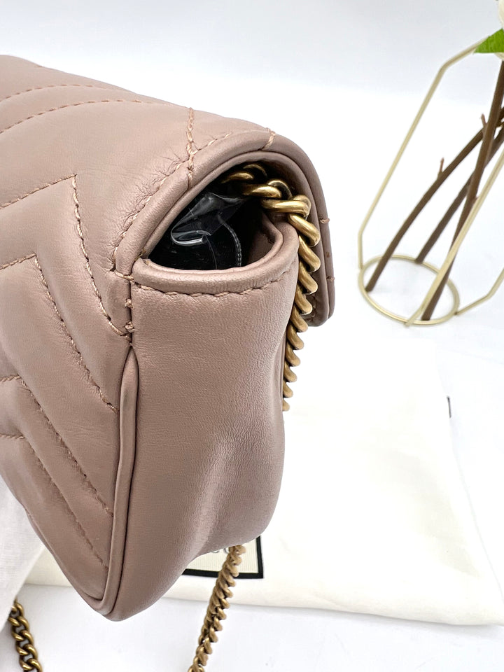 GUCCI GG MARMONT SUPER MINI METALASSE