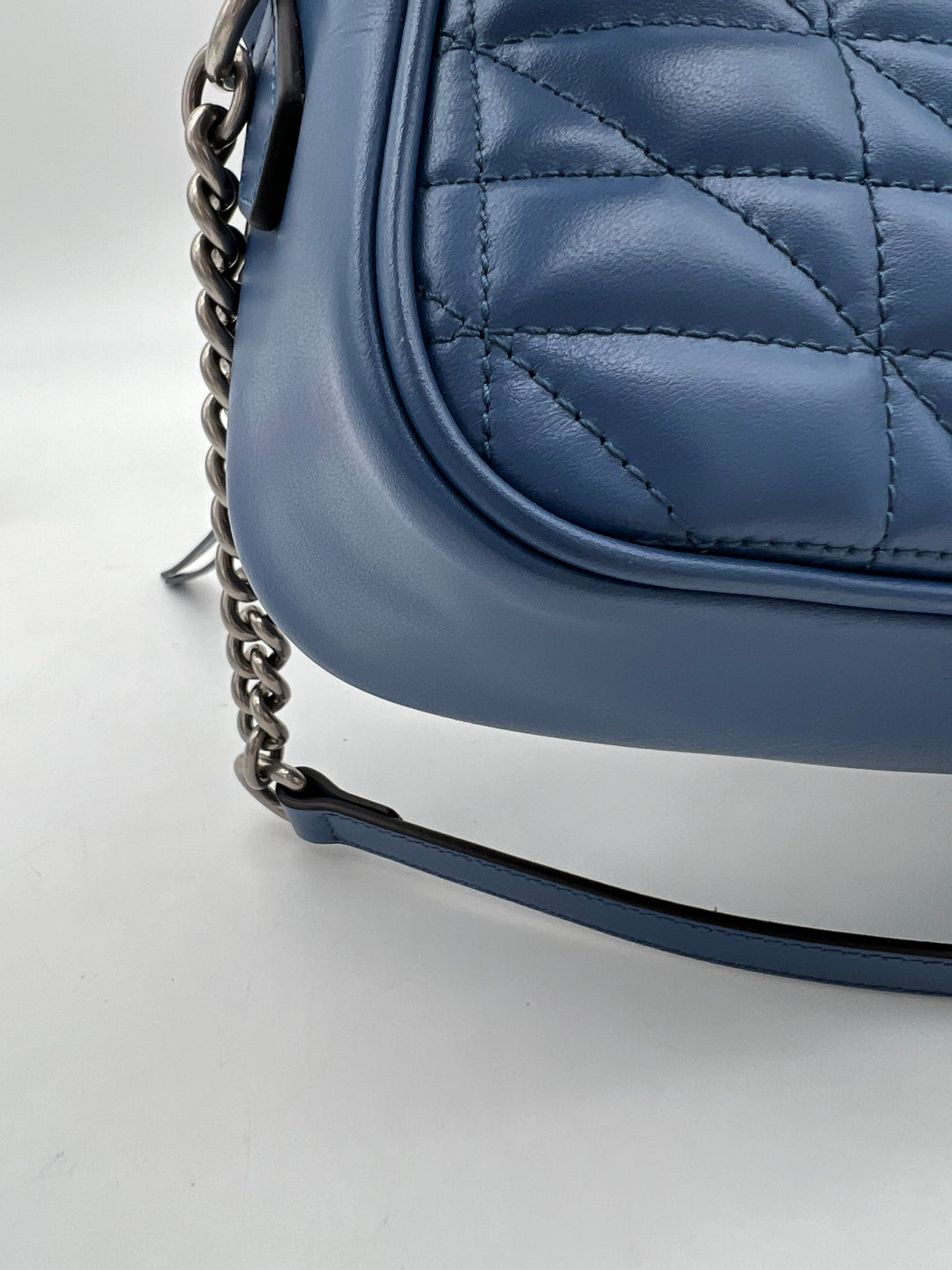 GUCCI MARMONT MATELESSE ARIA SMALL QUILTED