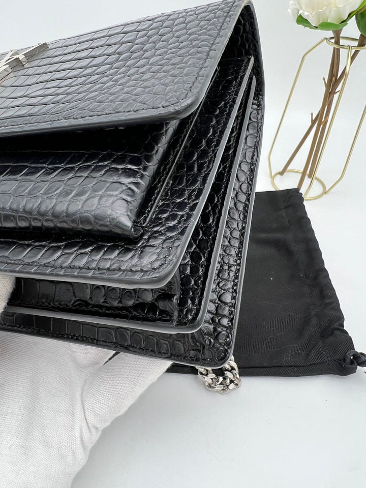 YVES SAINT LAURENT SUNSET CHAIN SHOULDER BAG