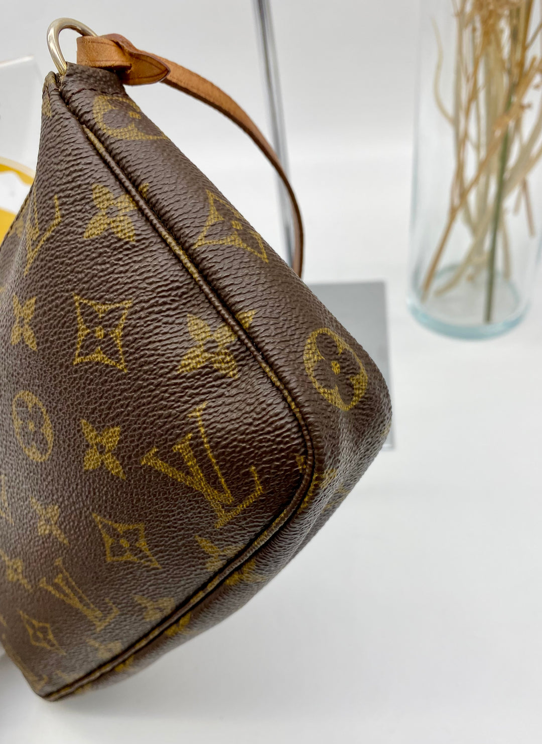 LOUIS VUITTON POCHETTE ACCESSOIRES MONOGRAM