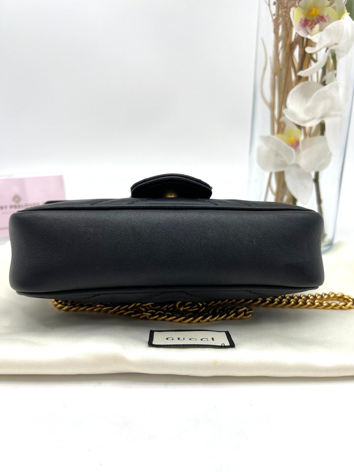 GUCCI GG MARMONT SUPER MINI METALASSE BLACK