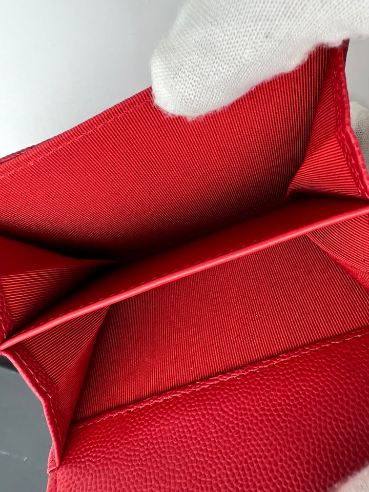 CHANEL CLASSIC SMALL FLAP CAVIAR WALLET