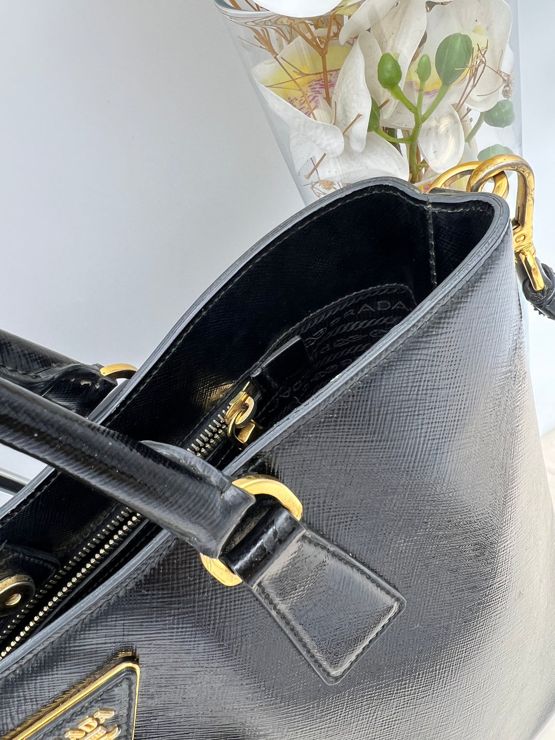 PRADA SAFFIANO VERNICE 2 WAY BLACK
