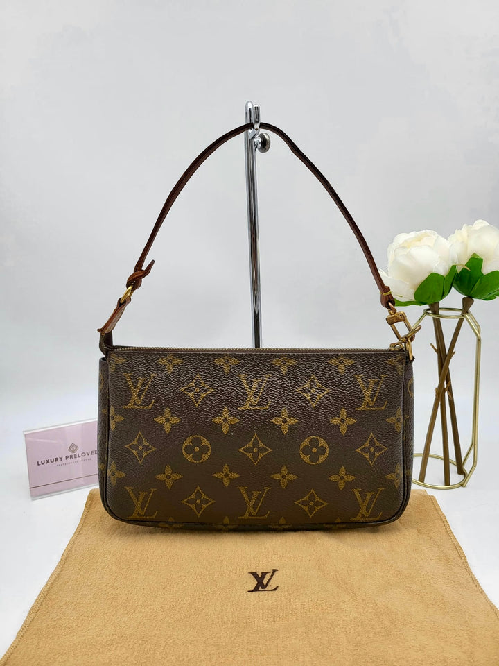 LOUIS VUITTON POCHETTE ACCESSORIES MONOGRAM