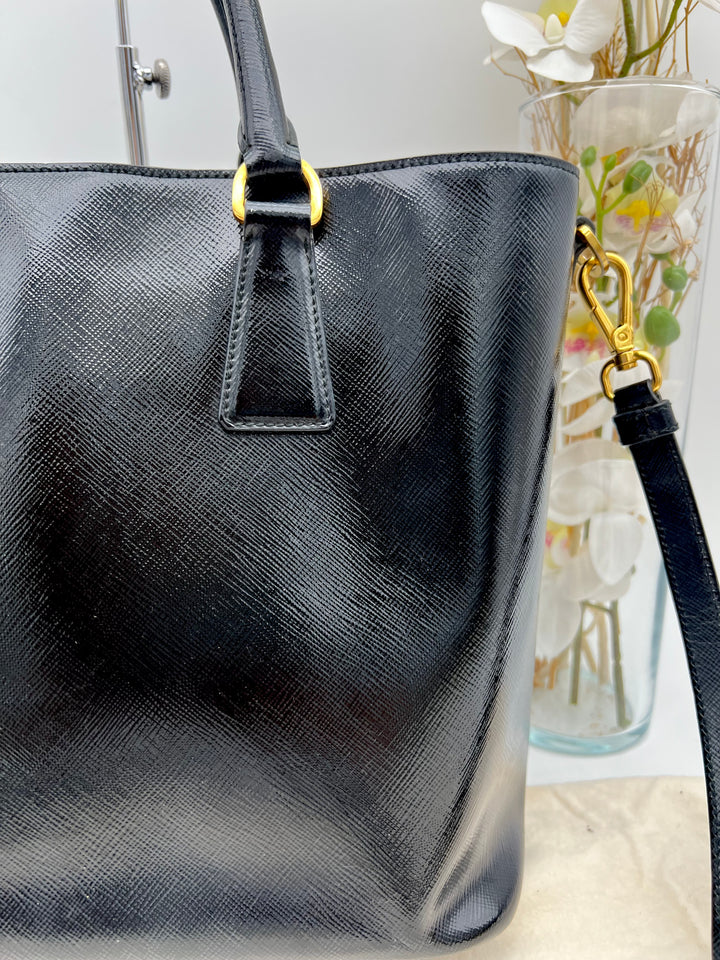PRADA SAFFIANO VERNICE 2 WAY BLACK