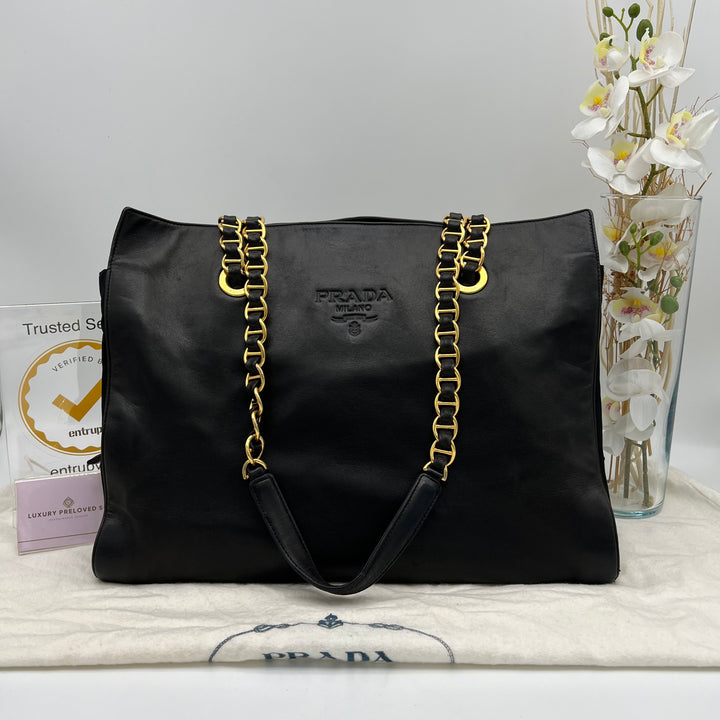 PRADA QUILTED LEATHER CHAIN BAG