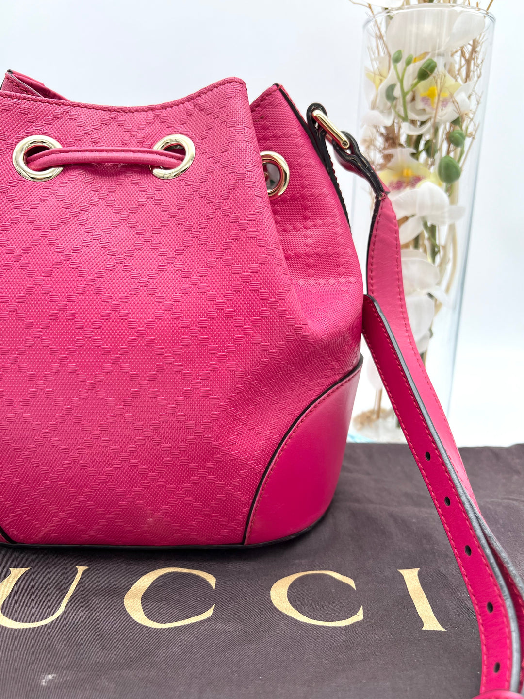 GUCCI GG DRAWSTRING BUCKET BAG