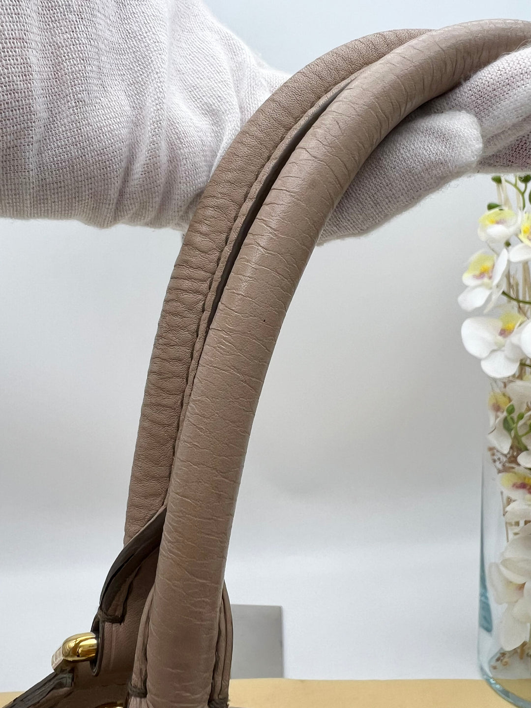 LOUIS VUITTON MAHINA L HOBO